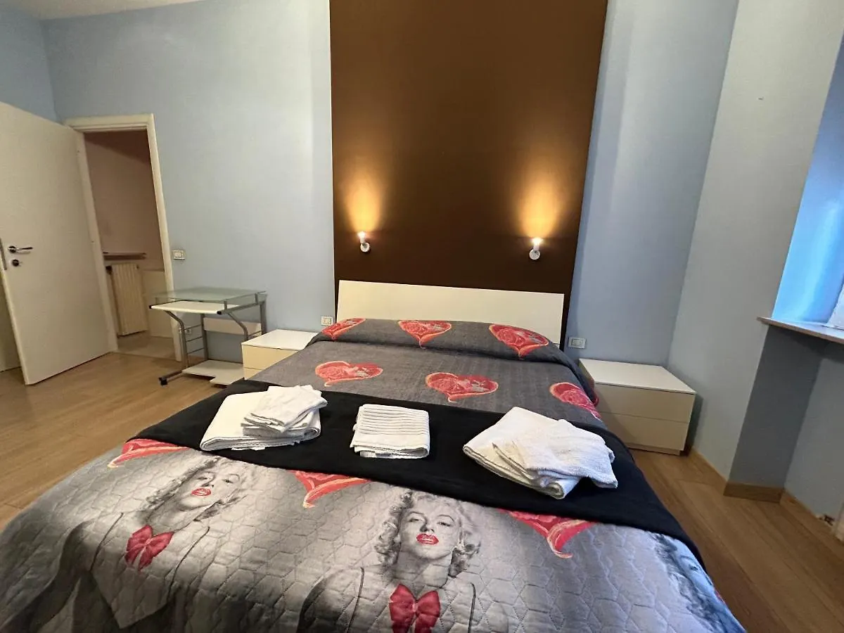 شقة Residenza Ancora - Centro - Zona Ospedale بياتشينسا 0*,  إيطاليا